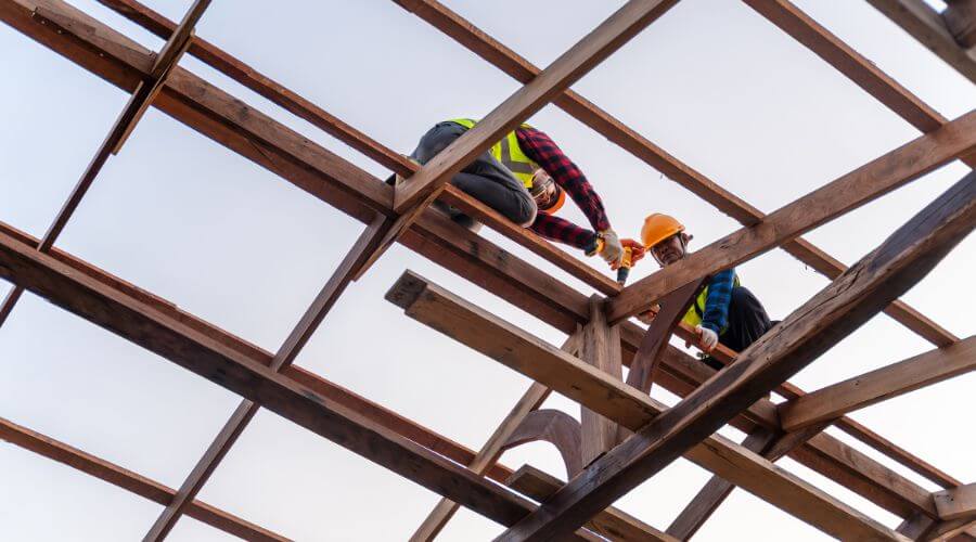 Expert Emergency Roof Repairs services in Downs, IL